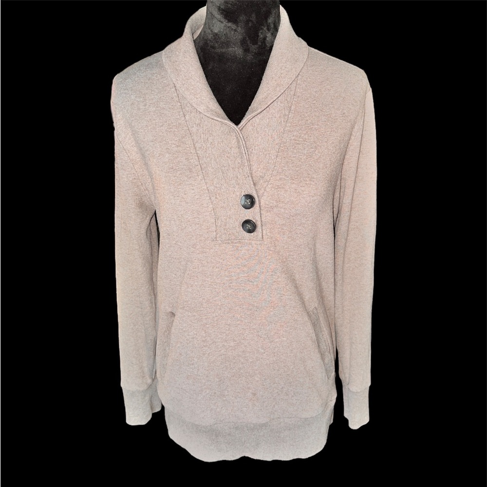 NWOT - Banana Republic - Vintage 3/4 Button -Up Women’s Sweater - V-Neck Sweater
